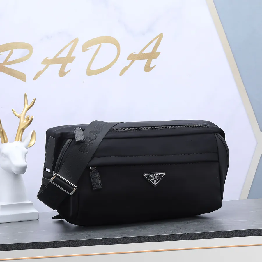 Classic Postman Bag 2VH991A