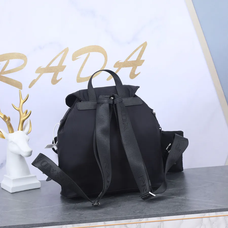 P Family New Ladies Backpack BZ811 with Mini Bag