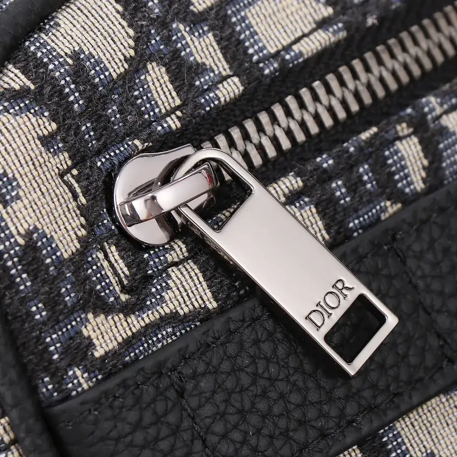 Safari Mini Messenger Bag