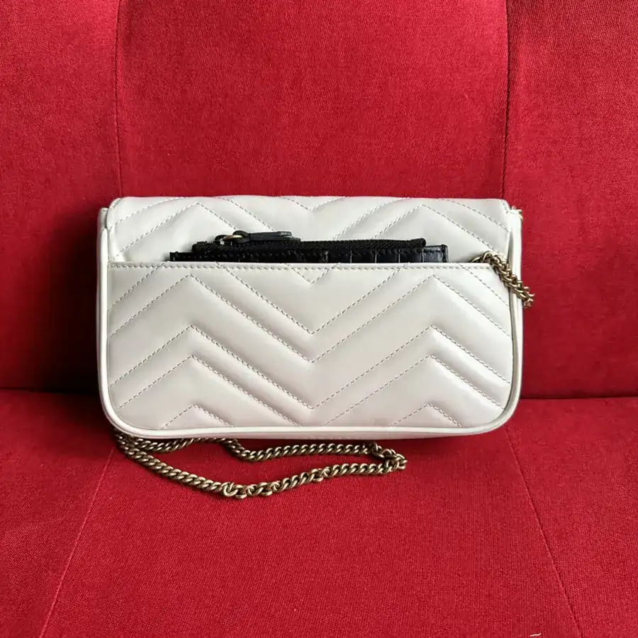 GG Marmont Bucket Bag