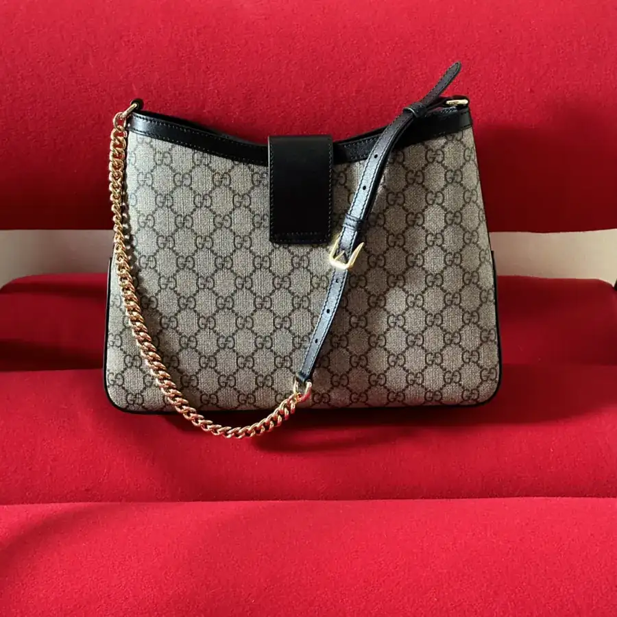 Padlock Series GG Shoulder Bag