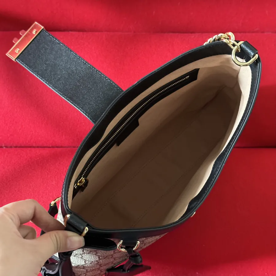 Padlock Series GG Shoulder Bag