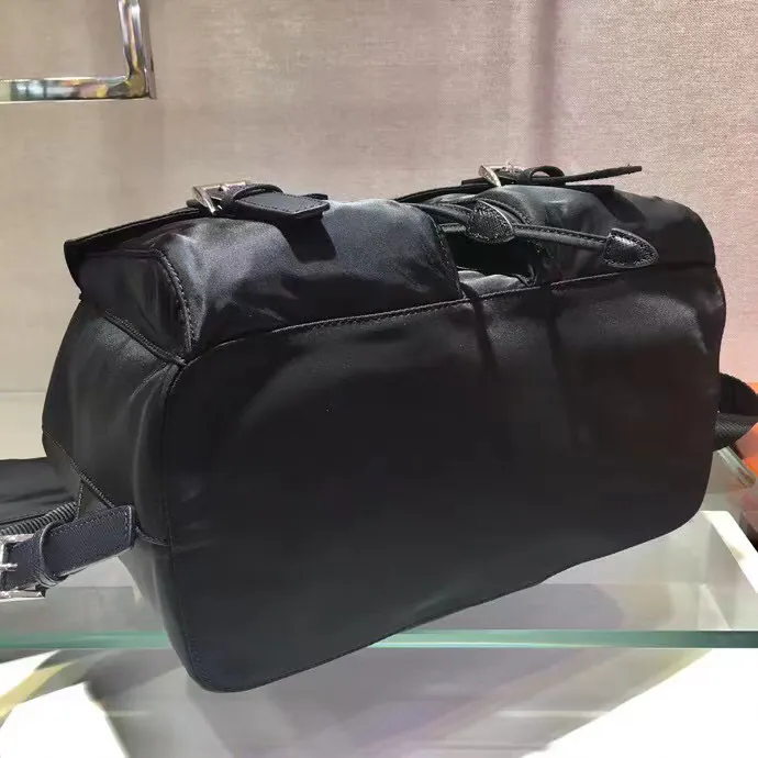 P Brand New Ladies Backpack with Small Bag BZ811
