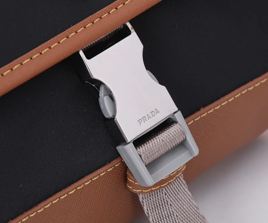 Mini Mail Bag in Grained Calfskin