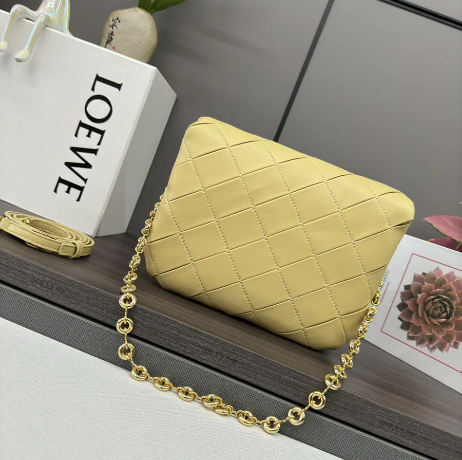 P1000.LOw℮ Goya Handbag