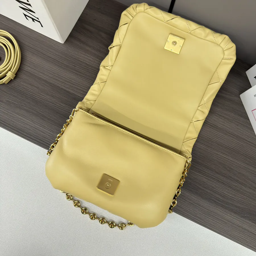 P1000.LOw℮ Goya Handbag
