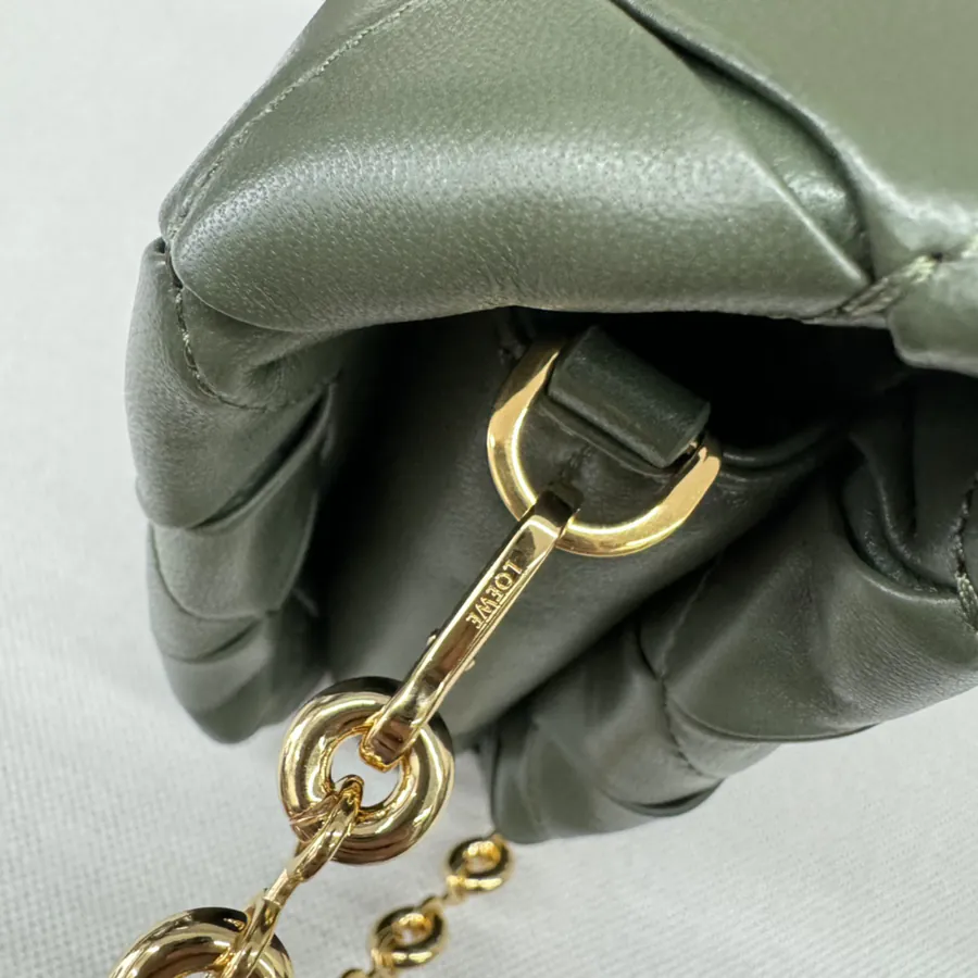 P1000.LOw℮ Goya Puffer Bucket Bag