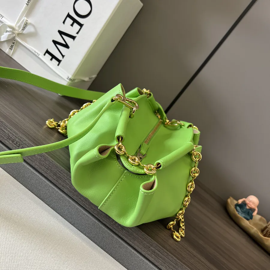 P820 Luggage New Mini Calfskin Chain Strap Paseo Handbag
