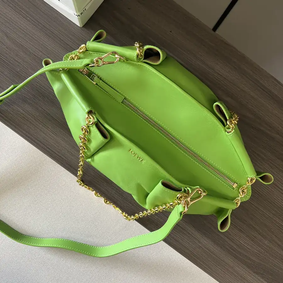 P820 Luggage New Mini Calfskin Chain Strap Paseo Handbag