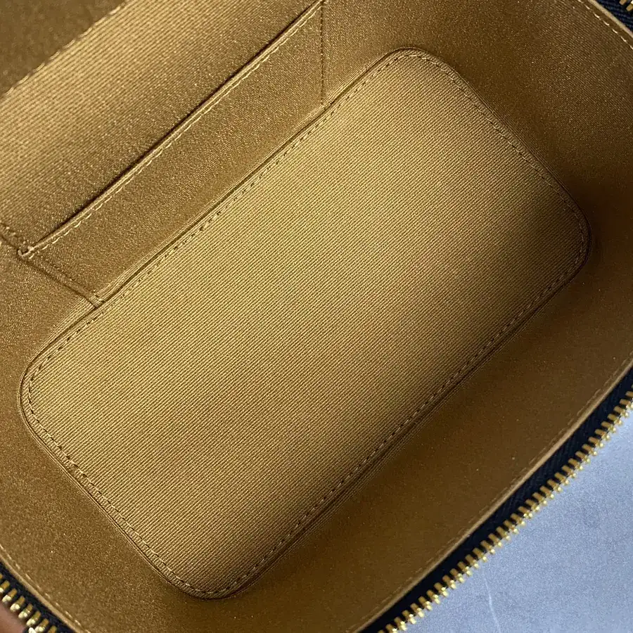CE Vanity Cosmetic Bag Classic Design, Premium Leather