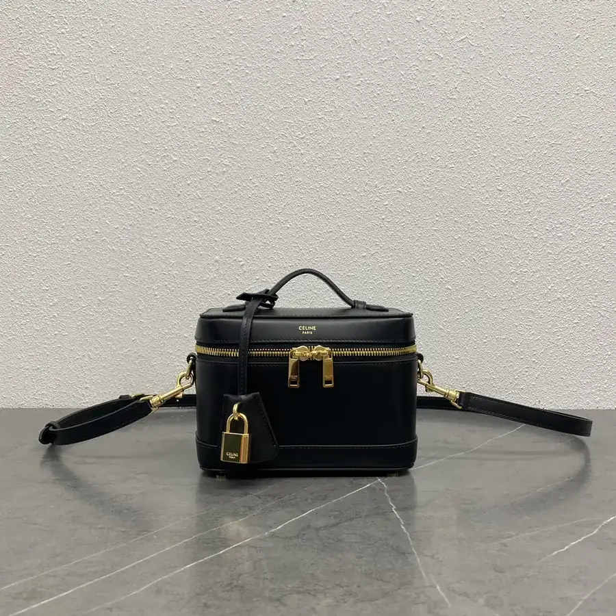CE VANITY Cosmetic Bag Classic Design, Elegant and Practical