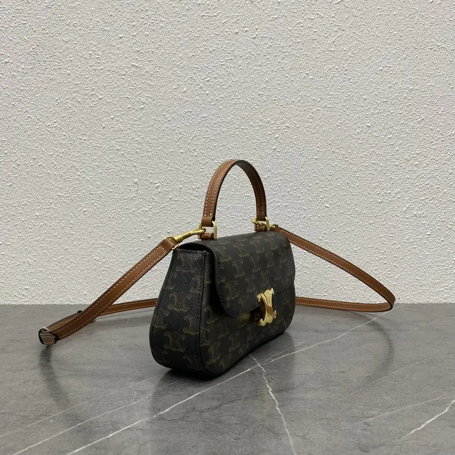 TEEN LOLA Autumn New Handbag with Signature Print