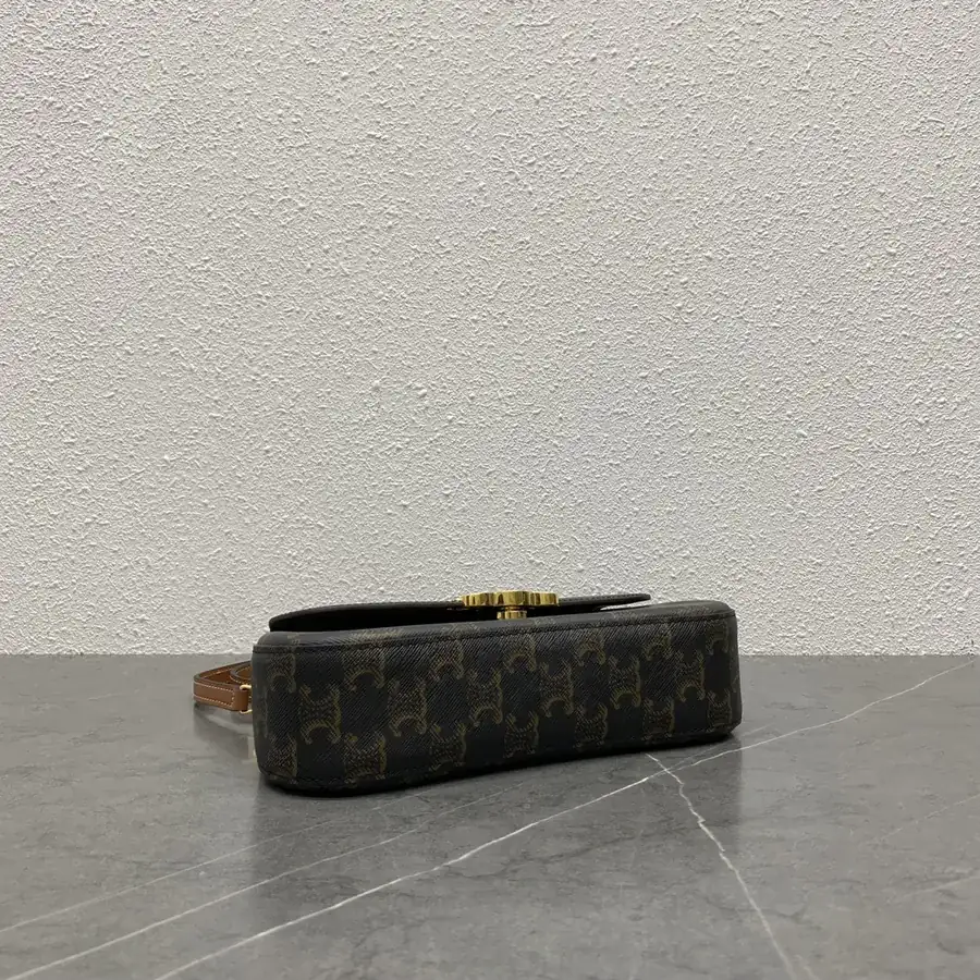 TEEN LOLA Autumn New Handbag with Signature Print