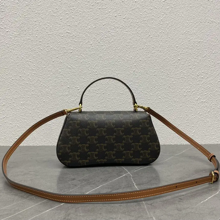 TEEN LOLA Autumn New Handbag with Signature Print