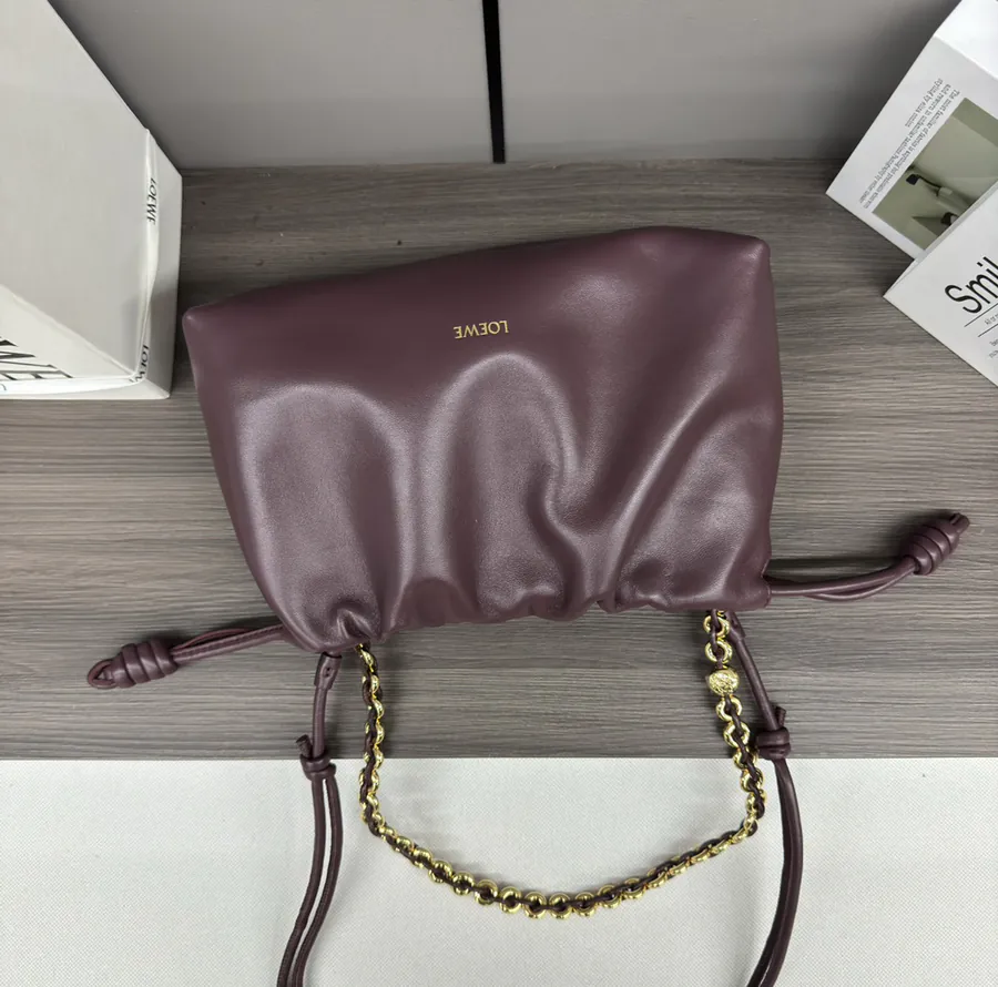 Flamenco Purse in Soft Nappa Sheepskin