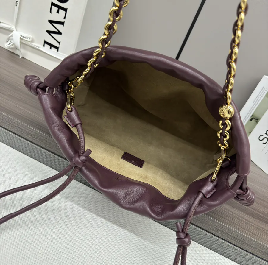 Flamenco Purse in Soft Nappa Sheepskin