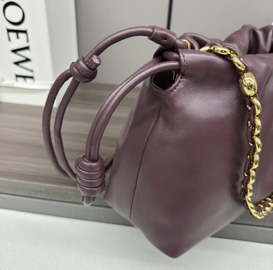 Flamenco Purse in Soft Nappa Sheepskin
