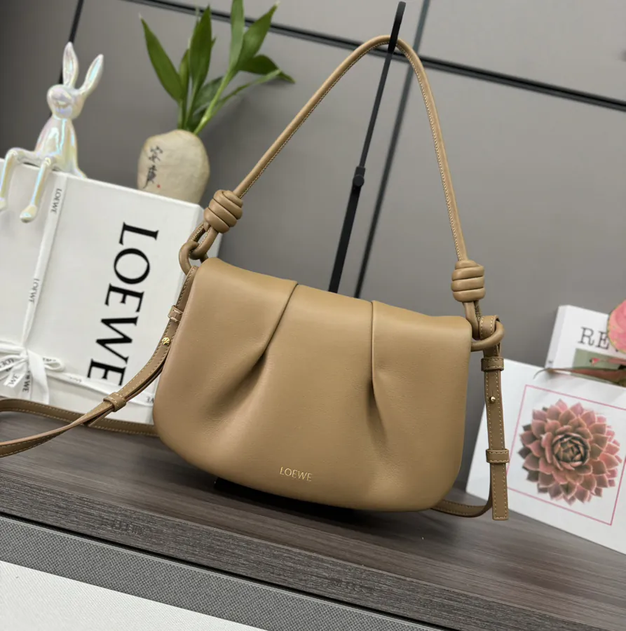New Loe*we Paseo Bag with Shiny Nappa Leather