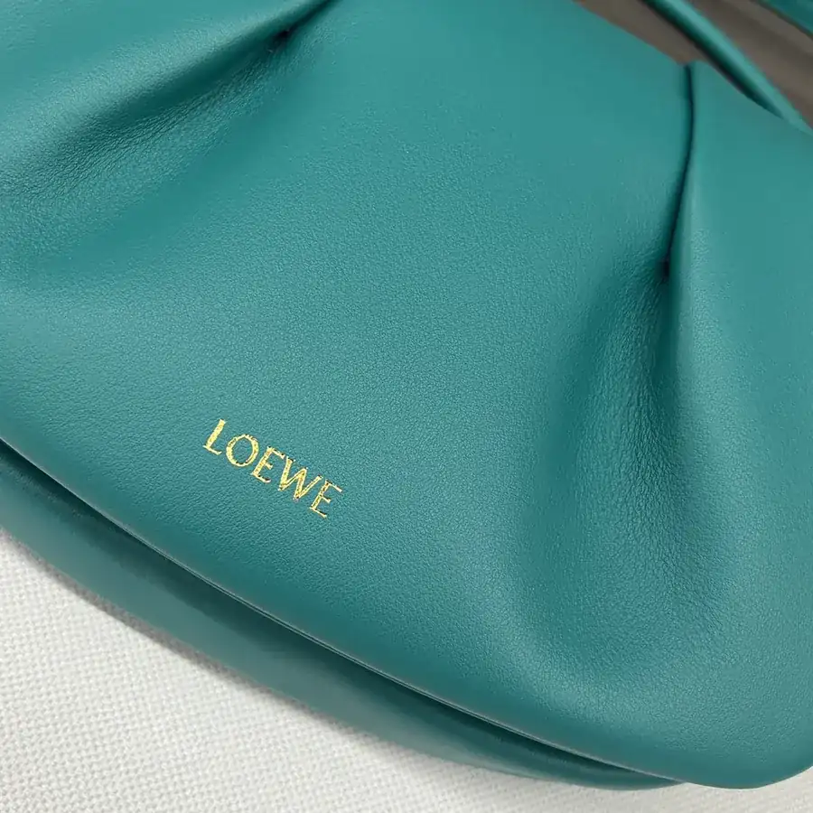 New Loe*we Paseo Bag in Shiny Nappa Calfskin