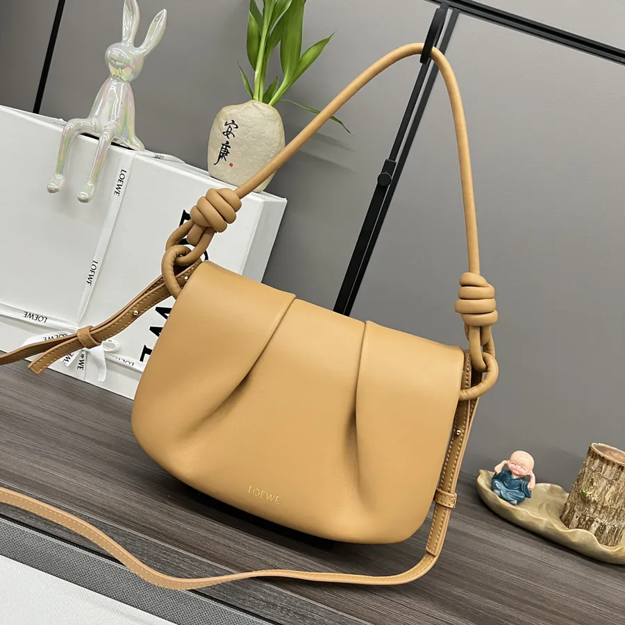 New Loe*we Paseo Bag in Shiny Nappa Calfskin