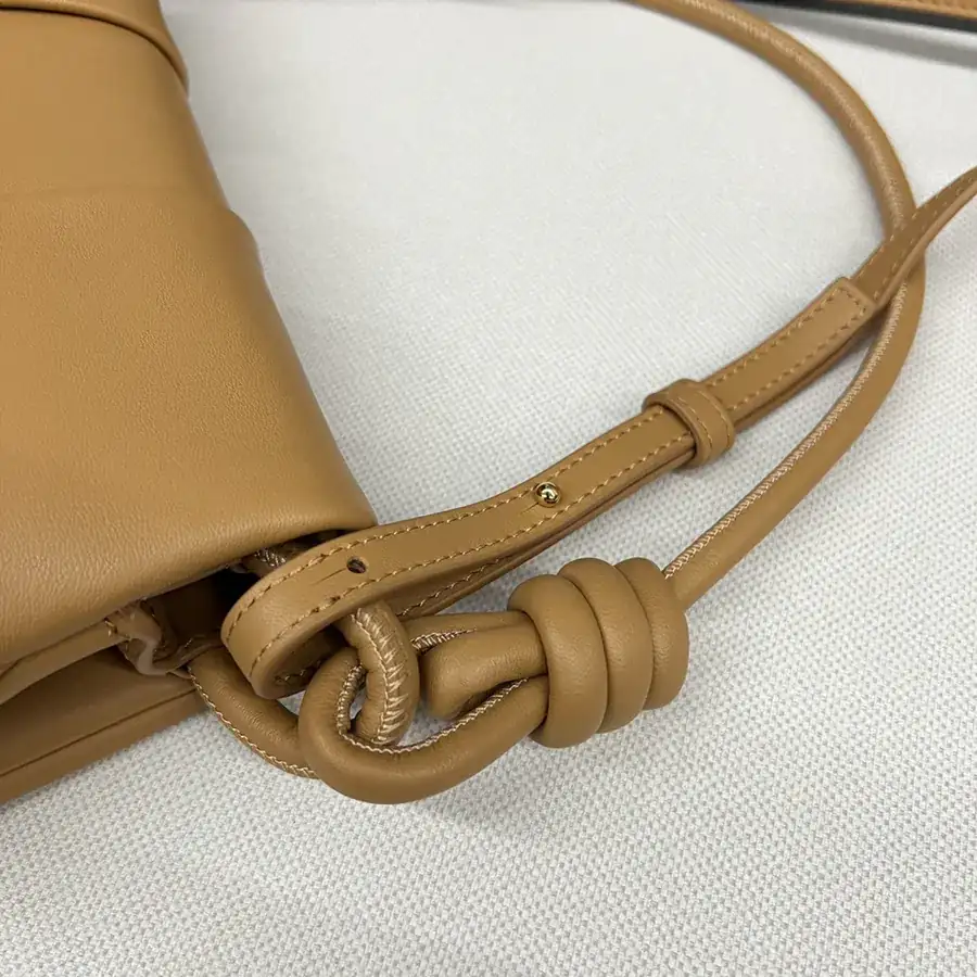 New Loe*we Paseo Bag in Shiny Nappa Calfskin