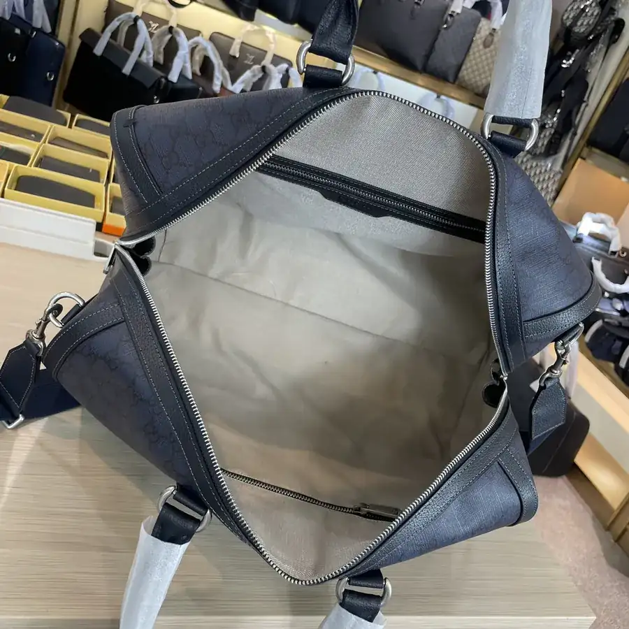 Gucci Original New Men's Travel Tote Premium Quality