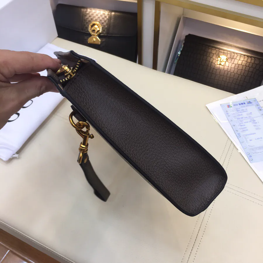 Gucci Original New Design: Premium Men's Handbag with Elegant Craftsmanship