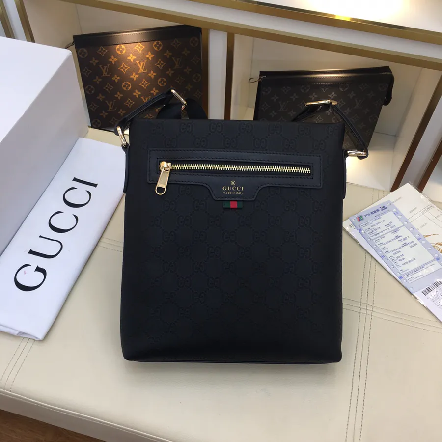 Gucci Original New Men's Crossbody Bag Premium Leather, Elegant Design