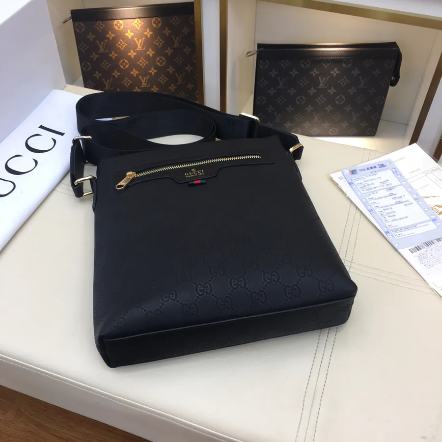 Gucci Original New Men's Crossbody Bag Premium Leather, Elegant Design
