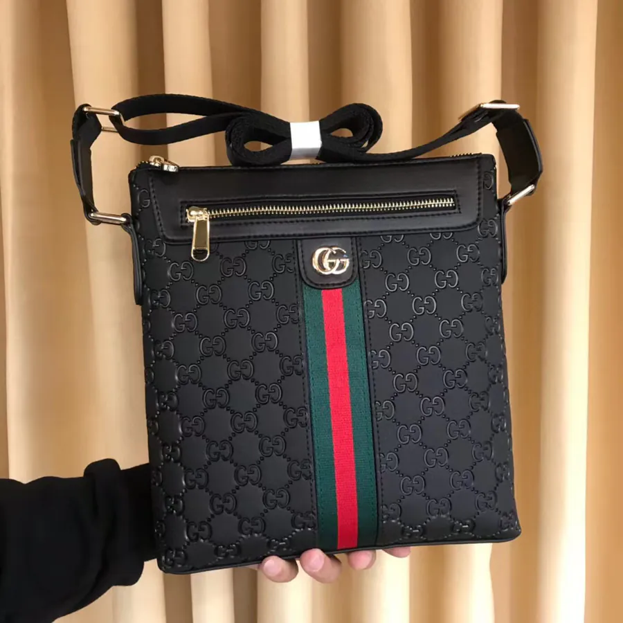 P230 Double G Logo Crossbody Bag