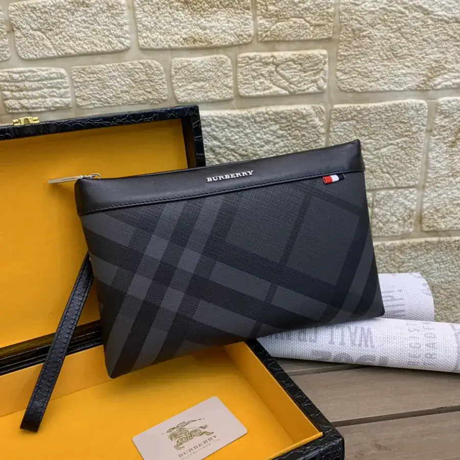 Burberry 2020 Latest Model Bucket Bag
