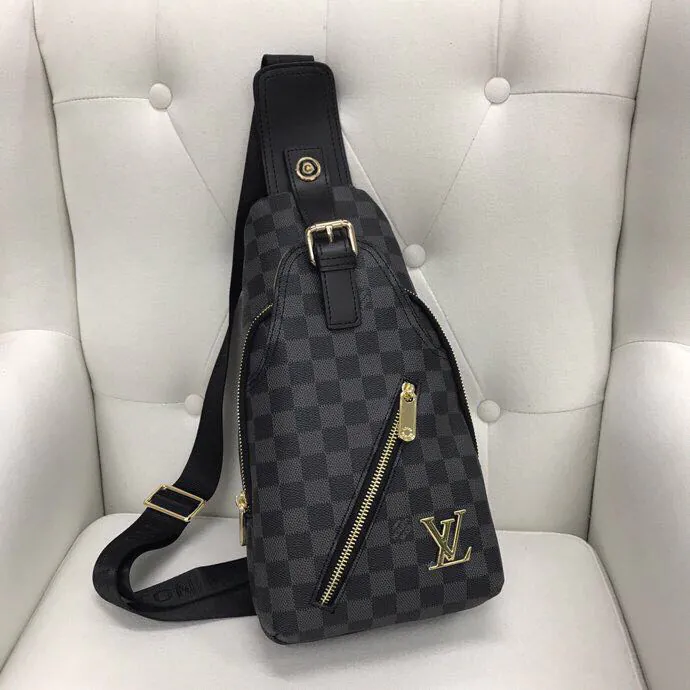 V Family Chest Bag Premium Leather, Simple Design