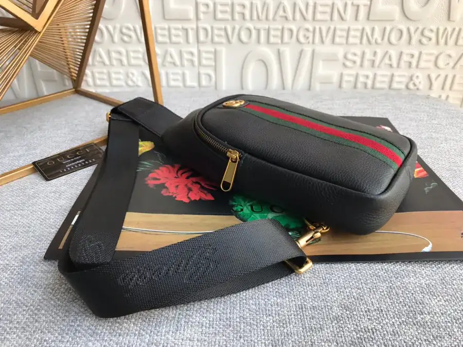 Gucci Bucket Bag Classic Red Green Stripes, Minimalist Style