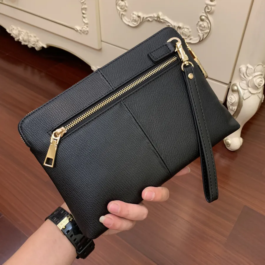 New Fendi Handbag in Black