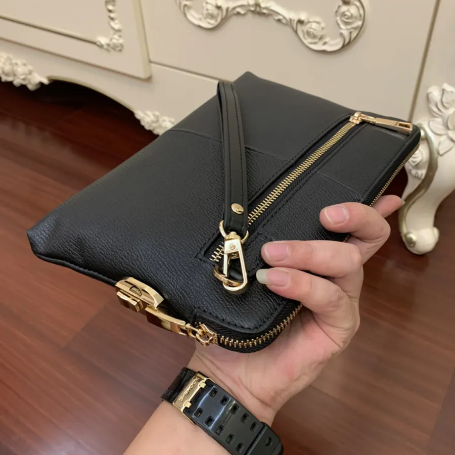 New Fendi Handbag in Black