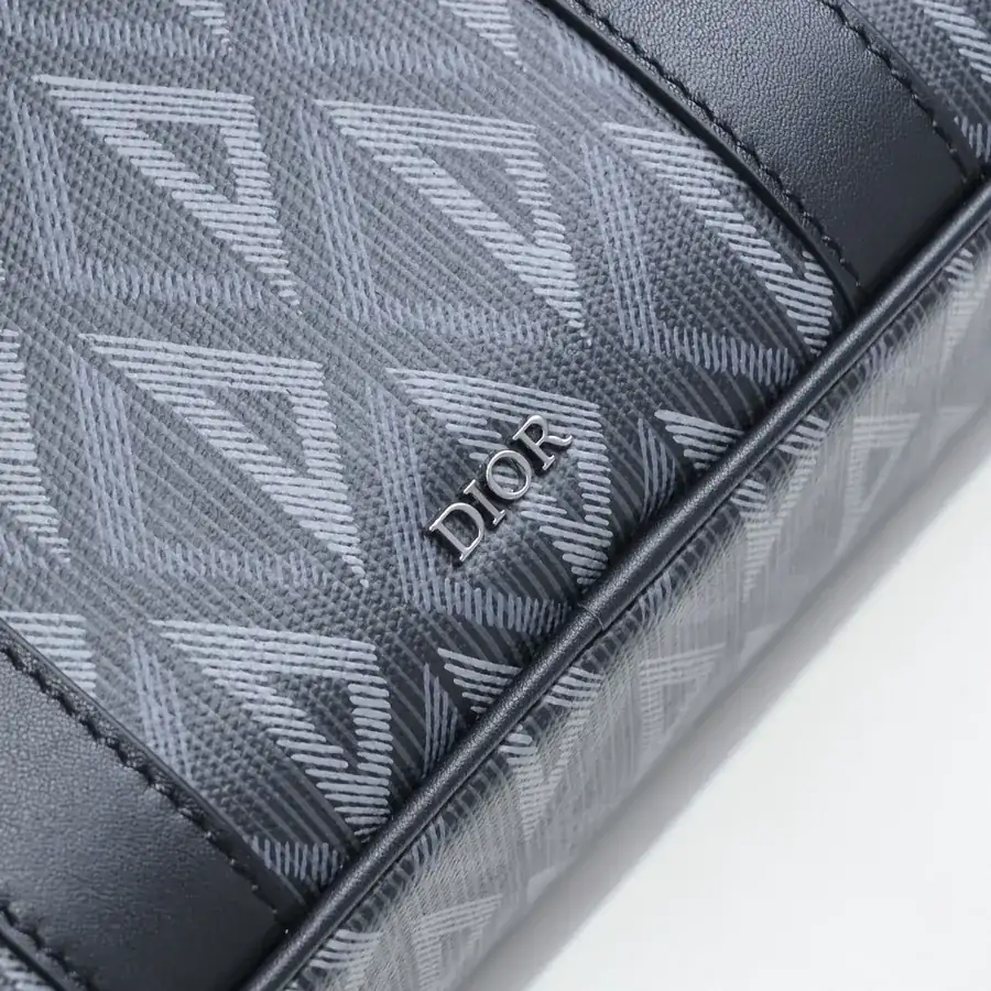 2024 Men's Briefcase Tote Hit the Road