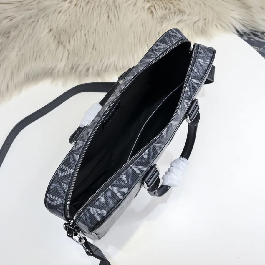 2024 Men's Briefcase Tote Hit the Road