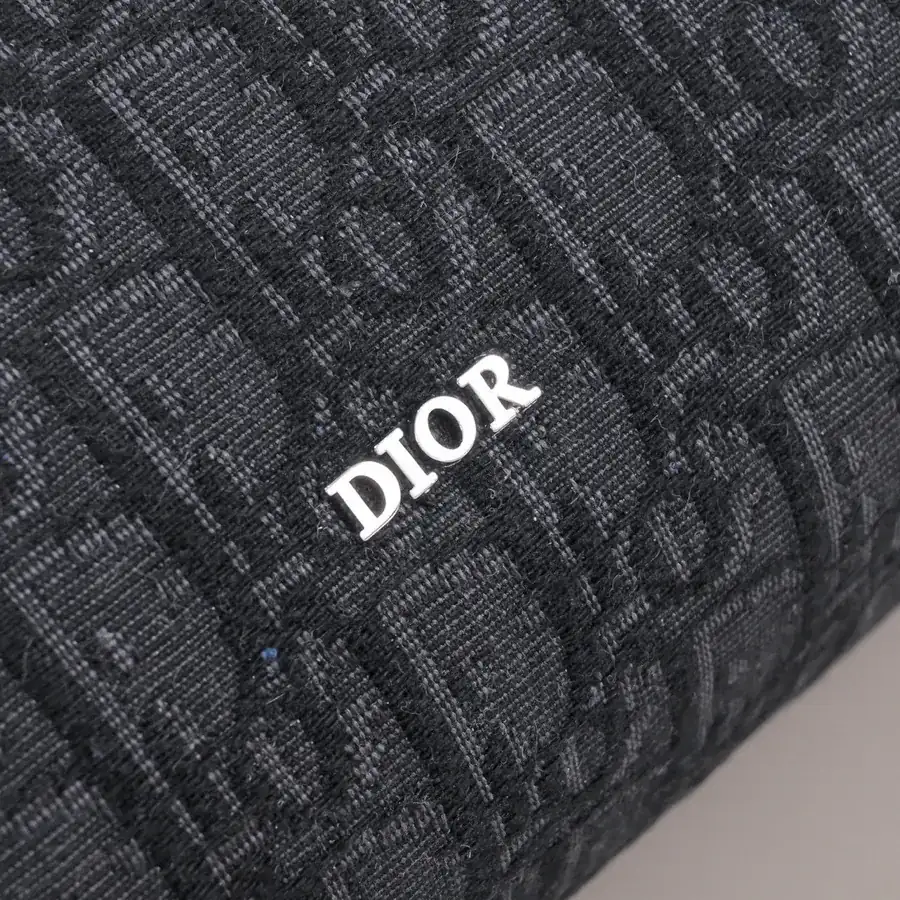 Dior 2024 Lingot Cosmetic Bag Modern Design, Daily Use