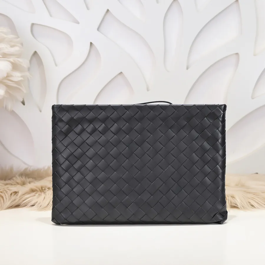 2024 Men's Handbag Premium Leather, Elegant Design