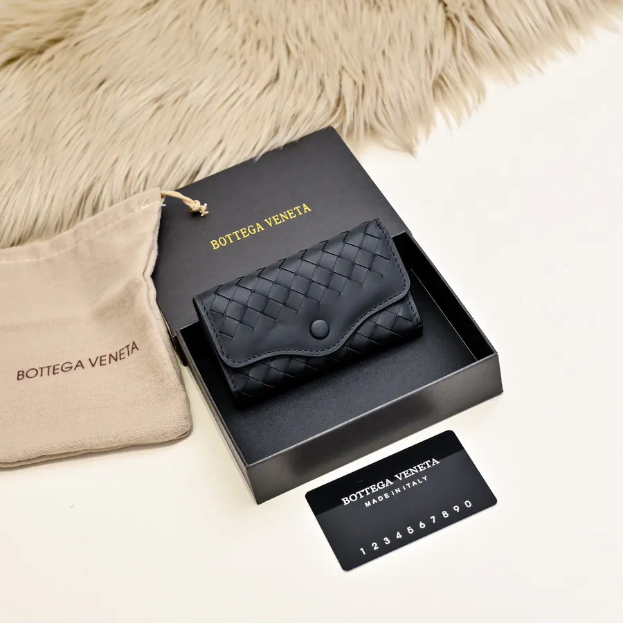 2024 Key Bag Premium Grained Calfskin, Elegant Design
