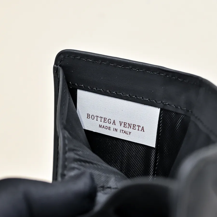 2024 Key Bag Premium Grained Calfskin, Elegant Design