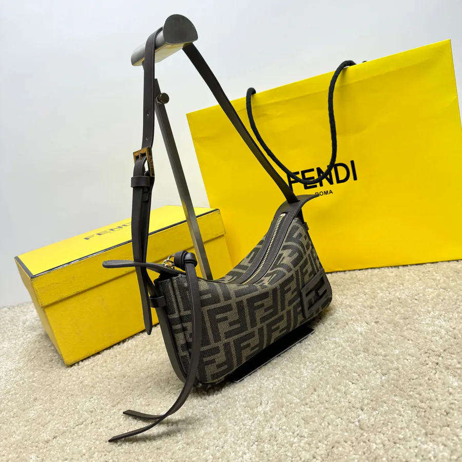 Small Simply FENDI Shoulder Bag