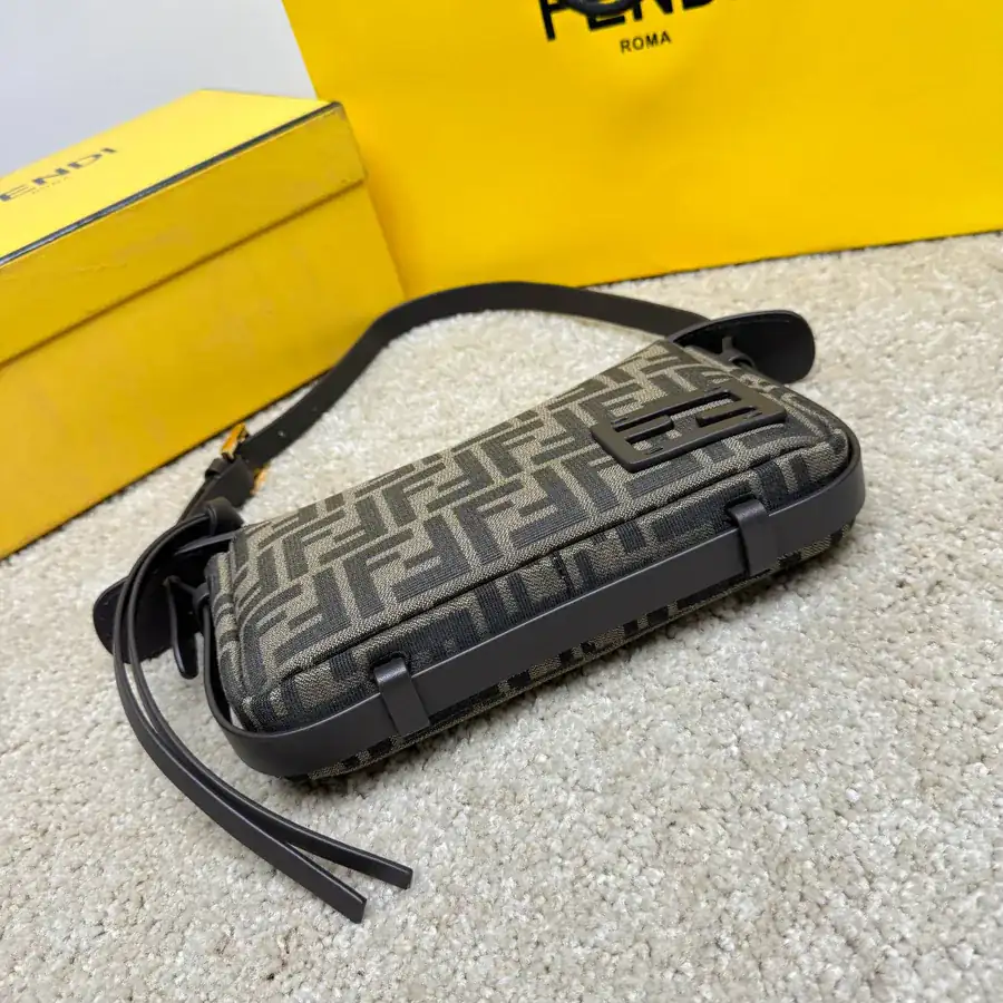 Small Simply FENDI Shoulder Bag