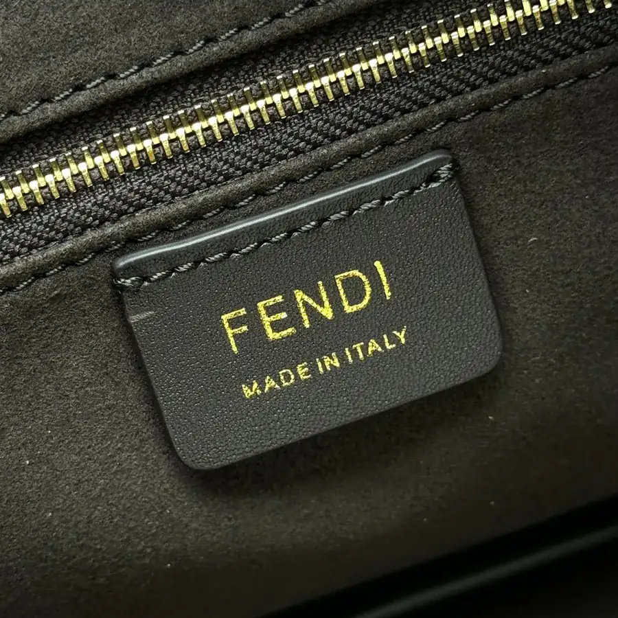 FENDI Simply FENDI Medium Handbag