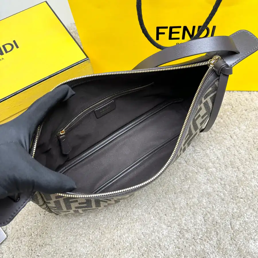 FENDI Simply FENDI Medium Handbag