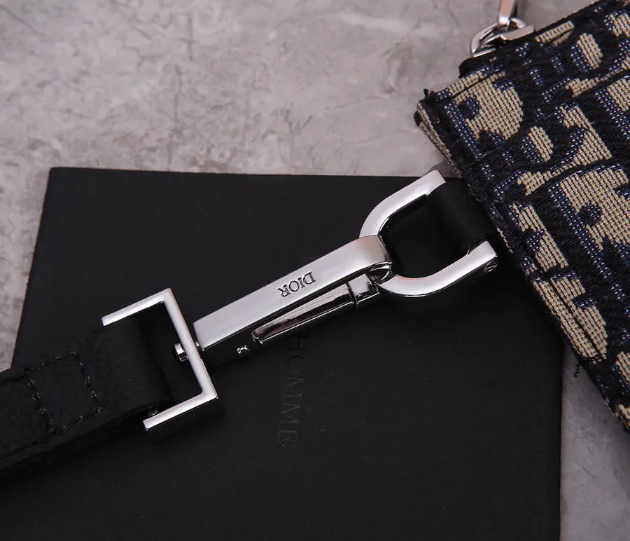 DIOR A5 Handbag Minimalist Design with Oblique Print and Grained Calfskin Details