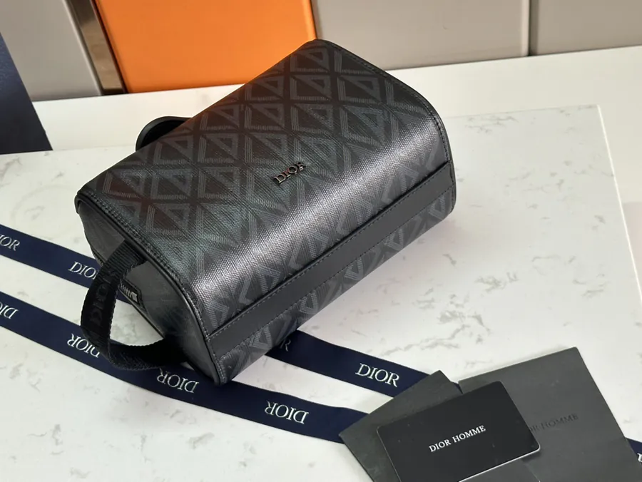 Lingot Washbag in Black Rhombus Design