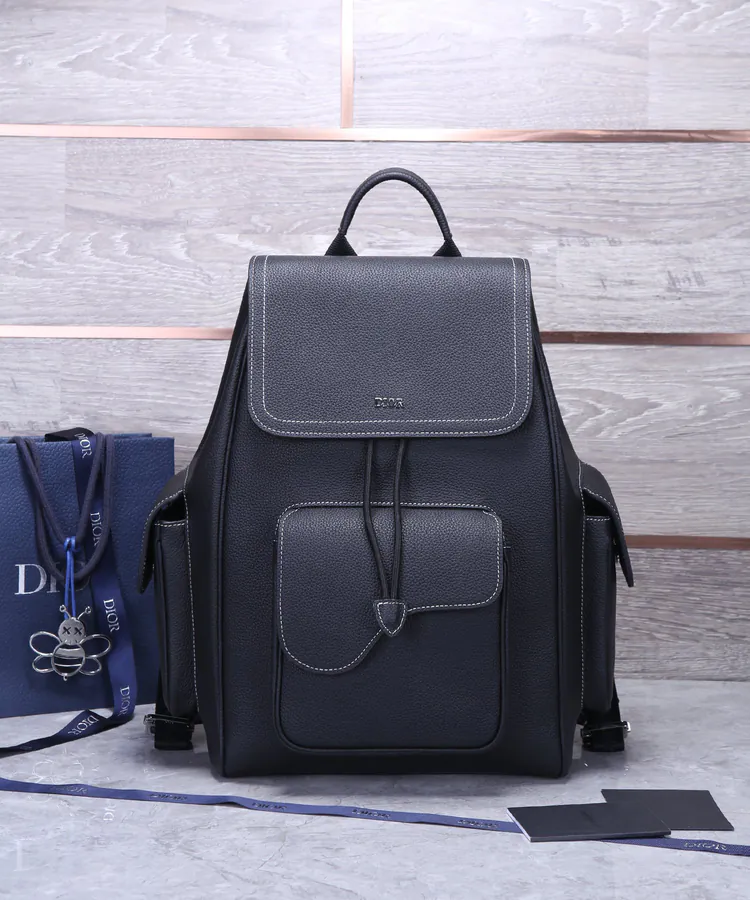 DIOR Saddle Shoulder Bag with Oblique Print and Grained Calfskin Details