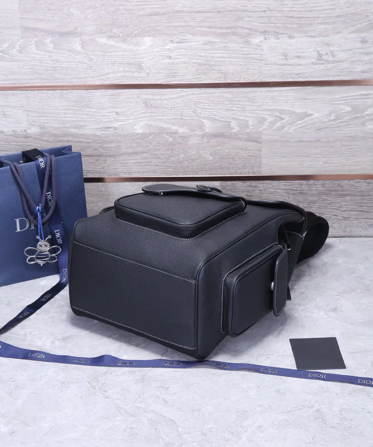 DIOR Saddle Shoulder Bag with Oblique Print and Grained Calfskin Details