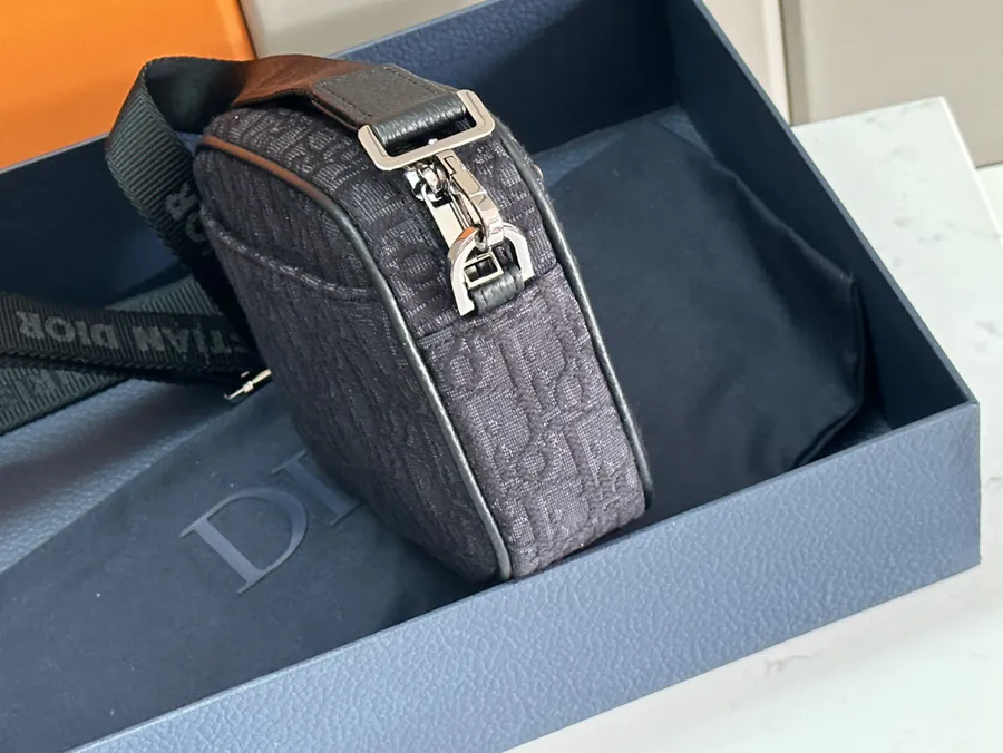 Safari Messenger Bag Mini Size, Cistian Strap, Oblique Print